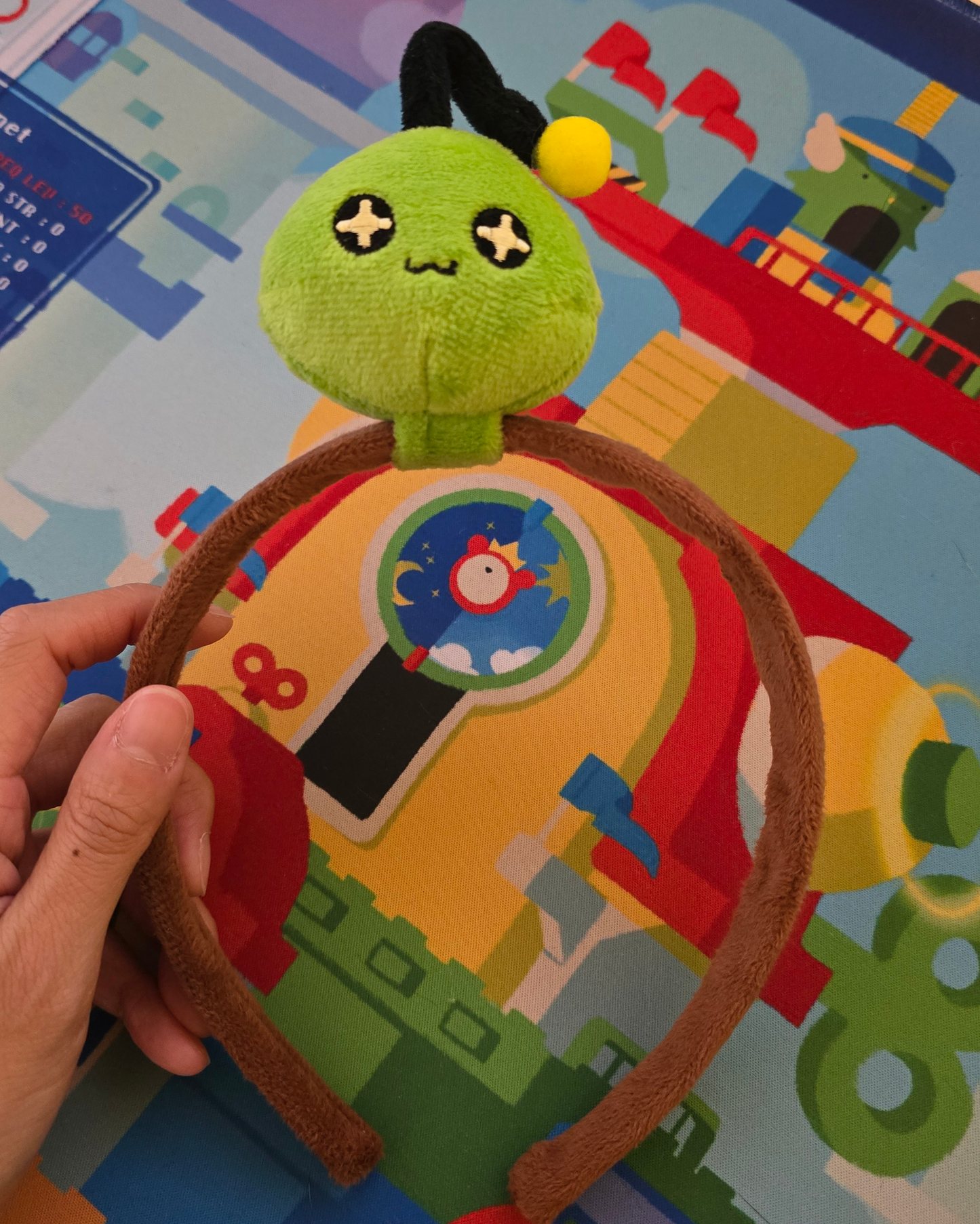 Detachable Nostalgic Headband